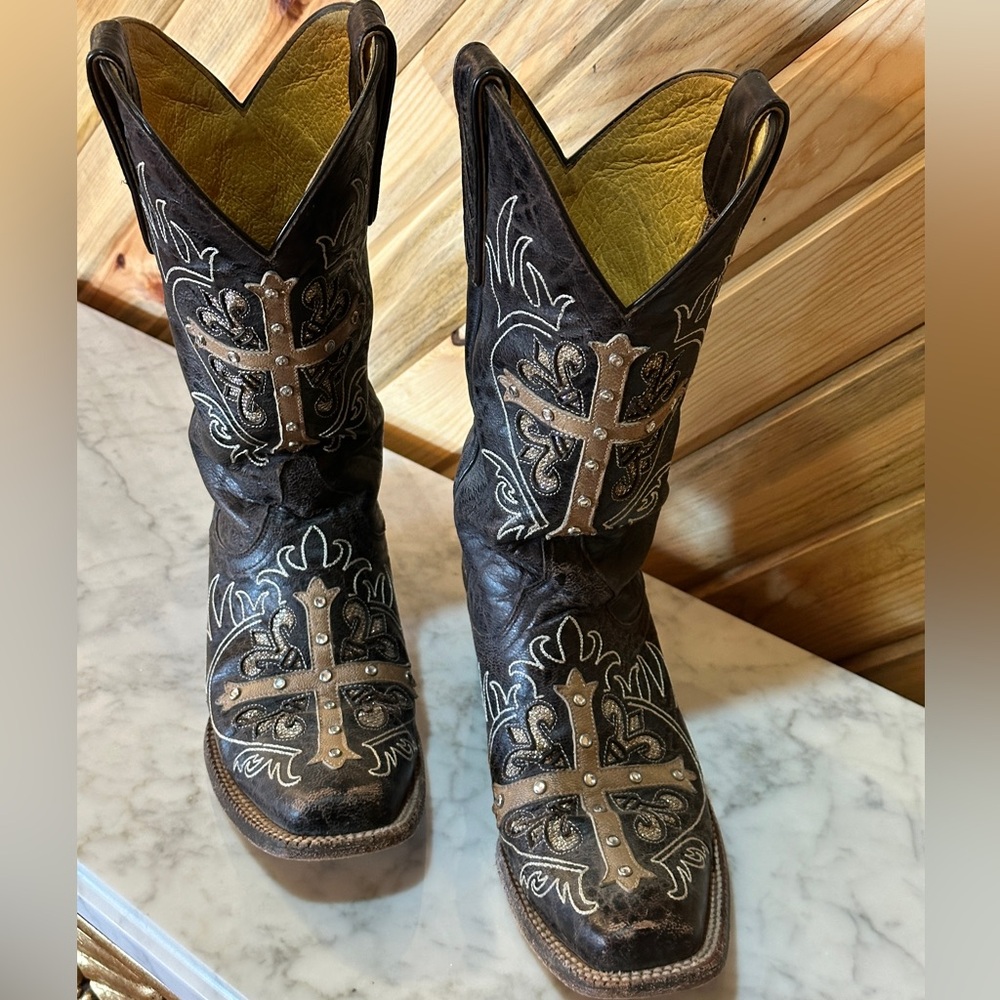 Cavenders Brown Studded Cross Leather Square Toe Western Boots 6.5